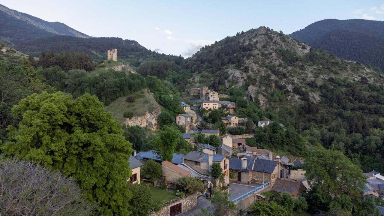 La Masia Del Taulat Chambres D'Hotes Llo 外观 照片